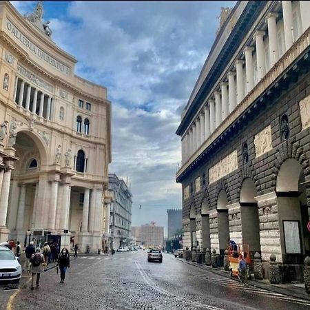 Nunzia'S House Napoli Apartment ภายนอก รูปภาพ