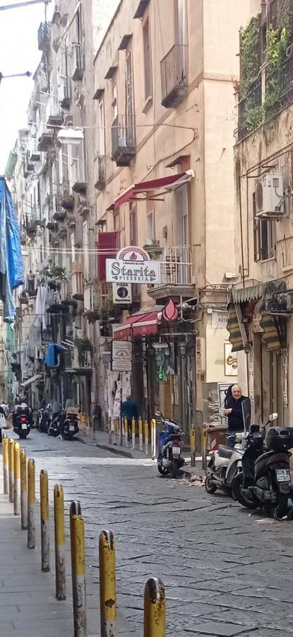 Nunzia'S House Napoli Apartment ภายนอก รูปภาพ